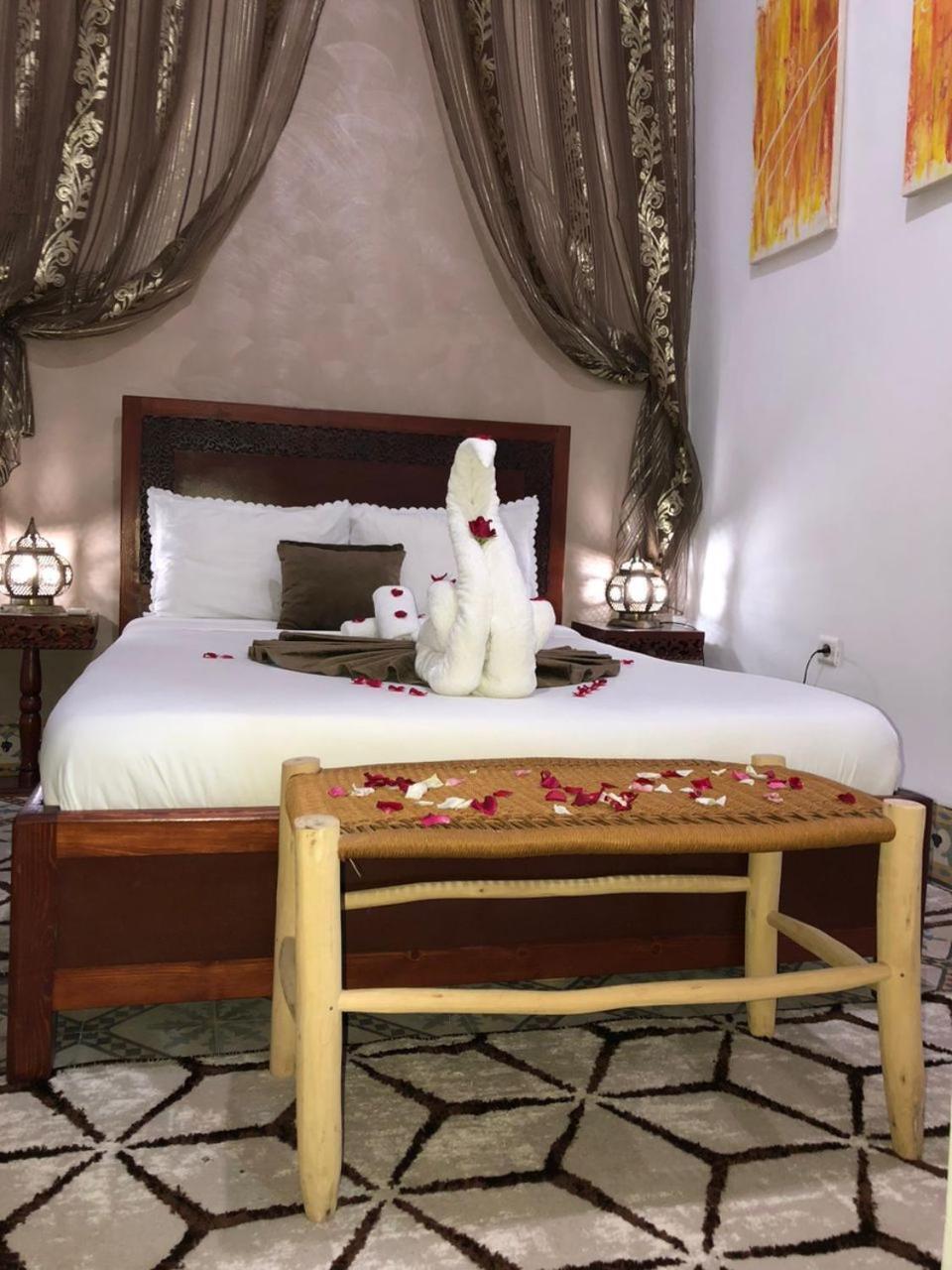 Riad Lazorde De Marrakech Марракеш Экстерьер фото