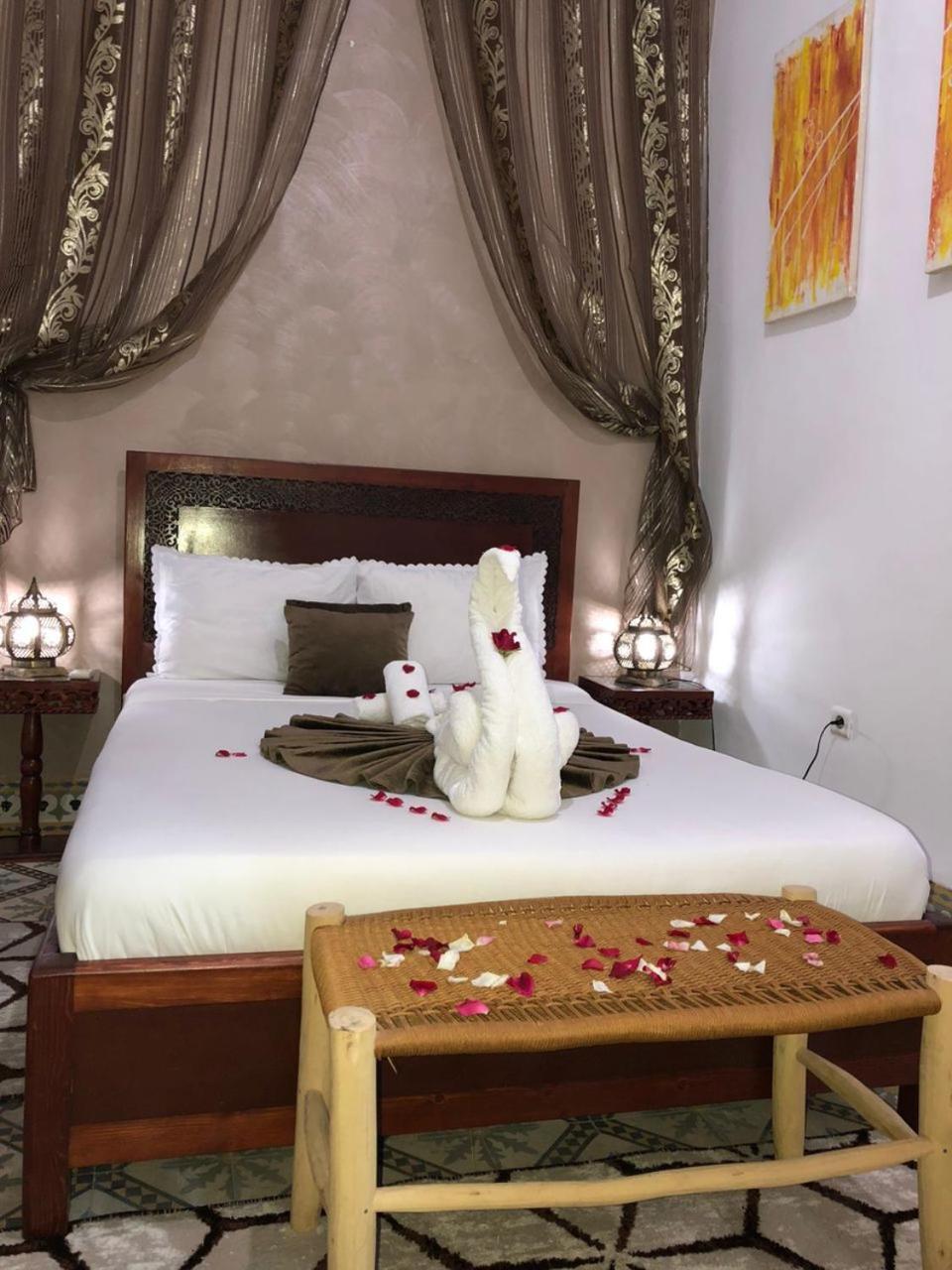 Riad Lazorde De Marrakech Марракеш Экстерьер фото